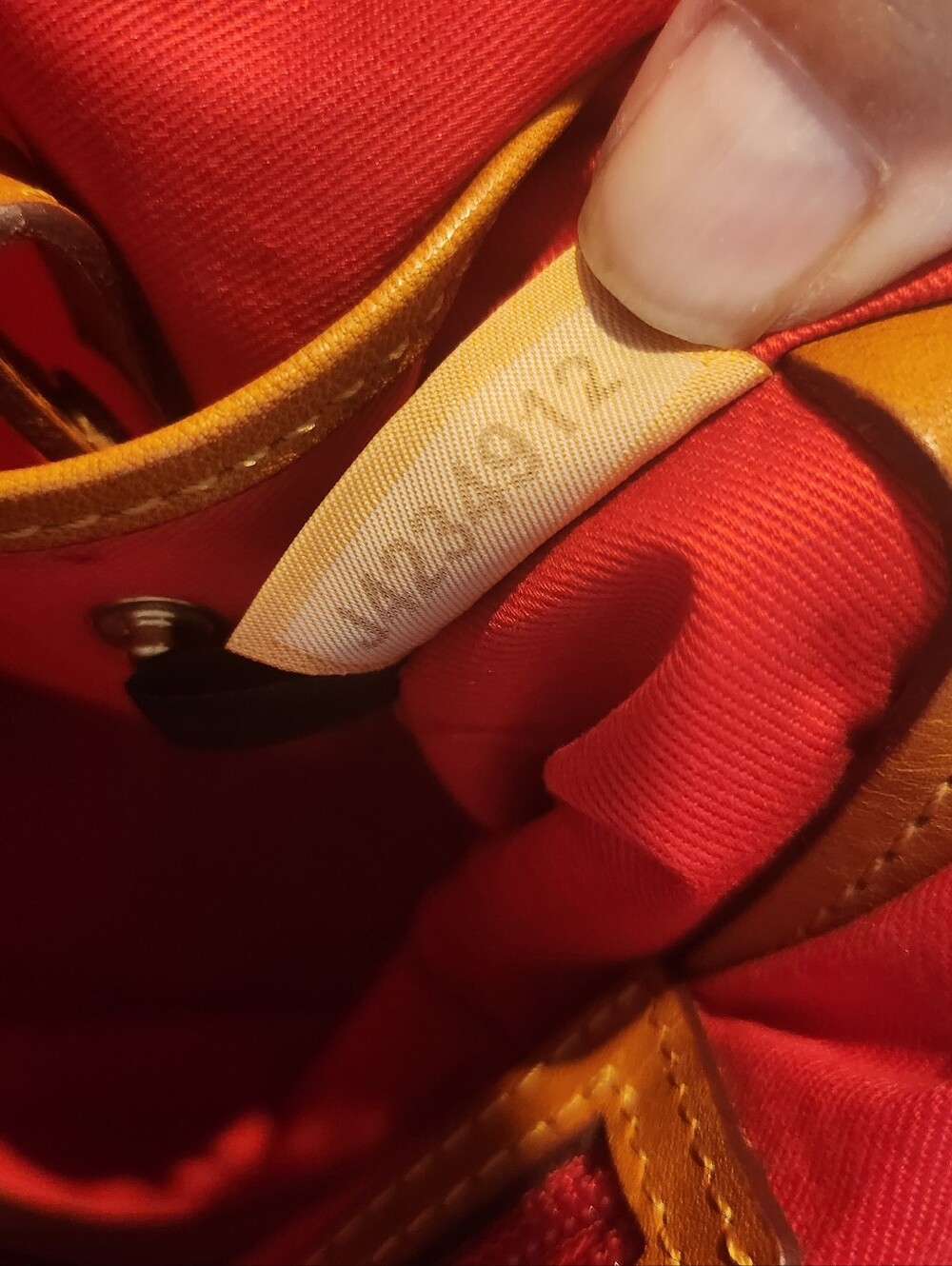 Dooney & Bourke shoulder bag - Picture 6 of 9